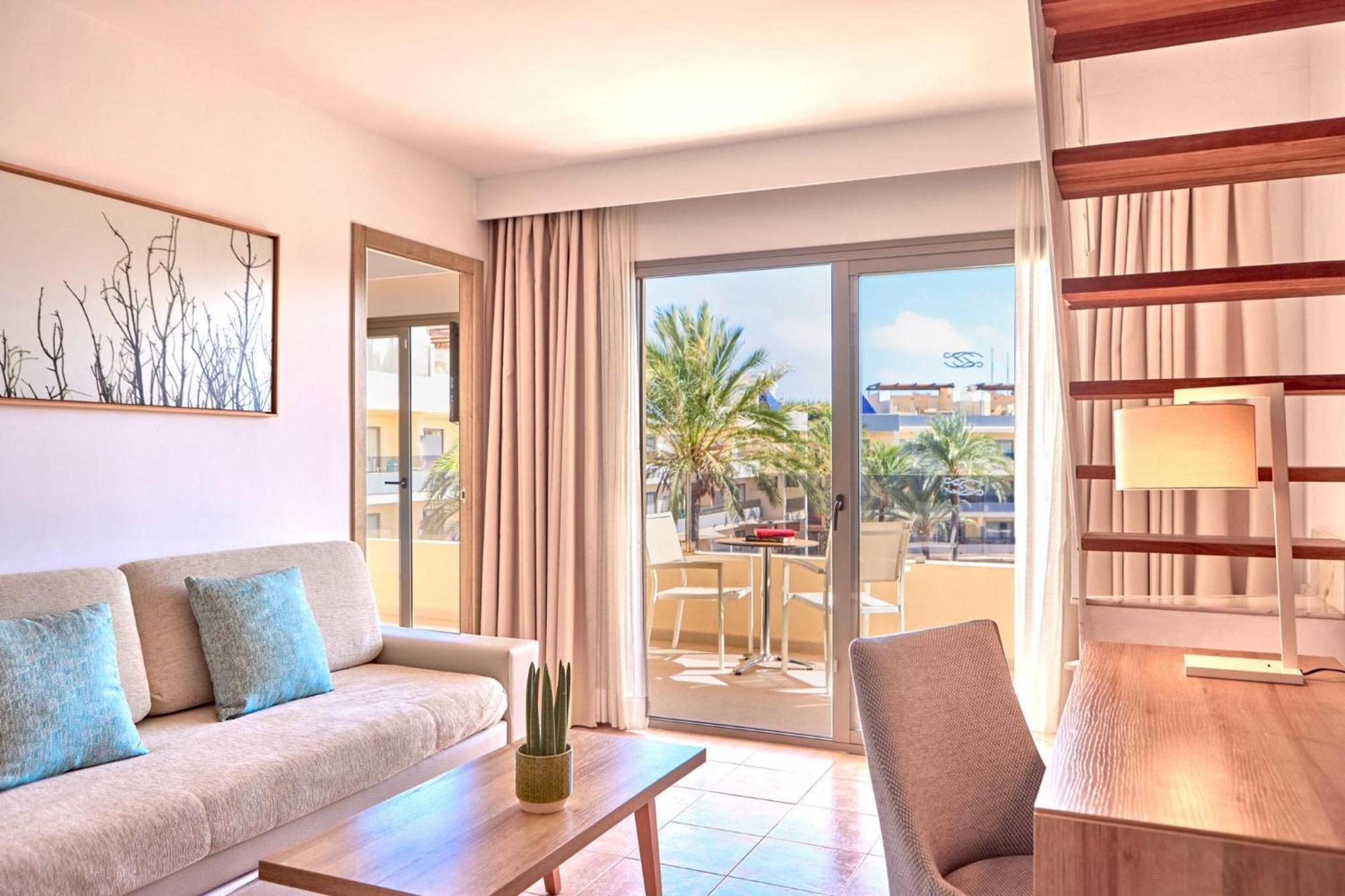 Aparthotel Zafiro Palmanova Exteriér fotografie