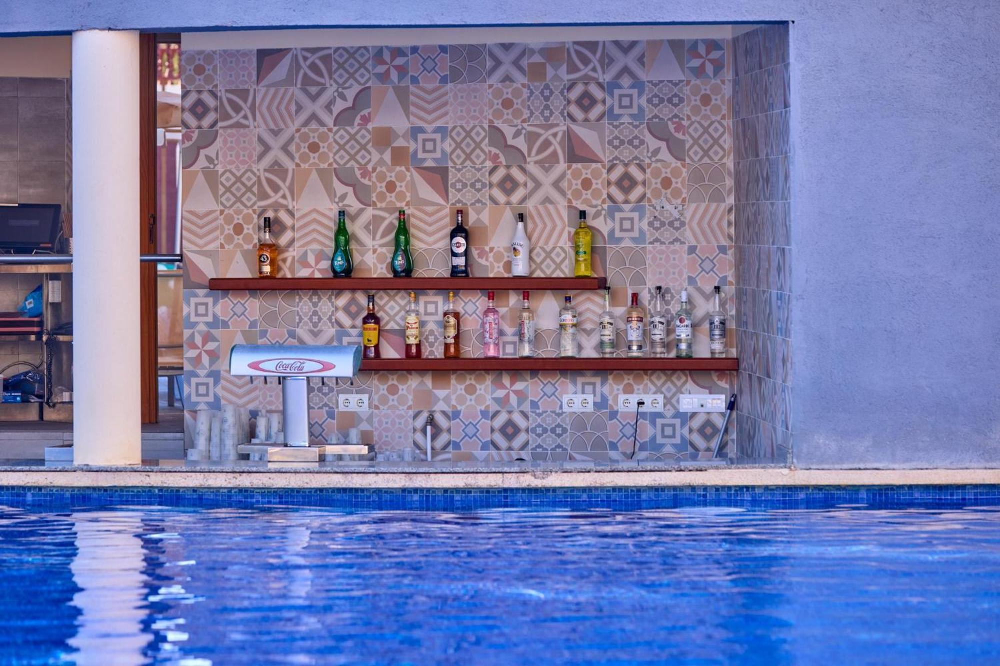 Aparthotel Zafiro Palmanova Exteriér fotografie