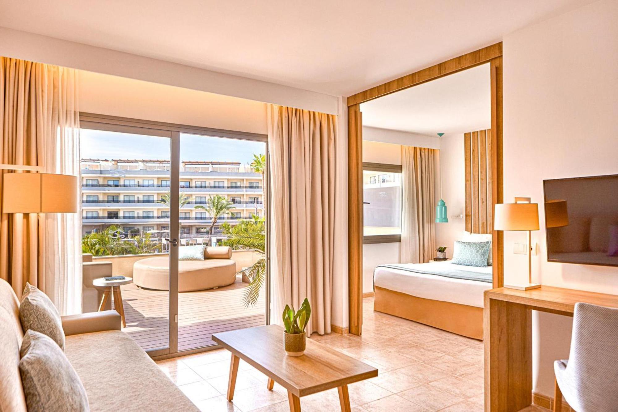 Aparthotel Zafiro Palmanova Exteriér fotografie