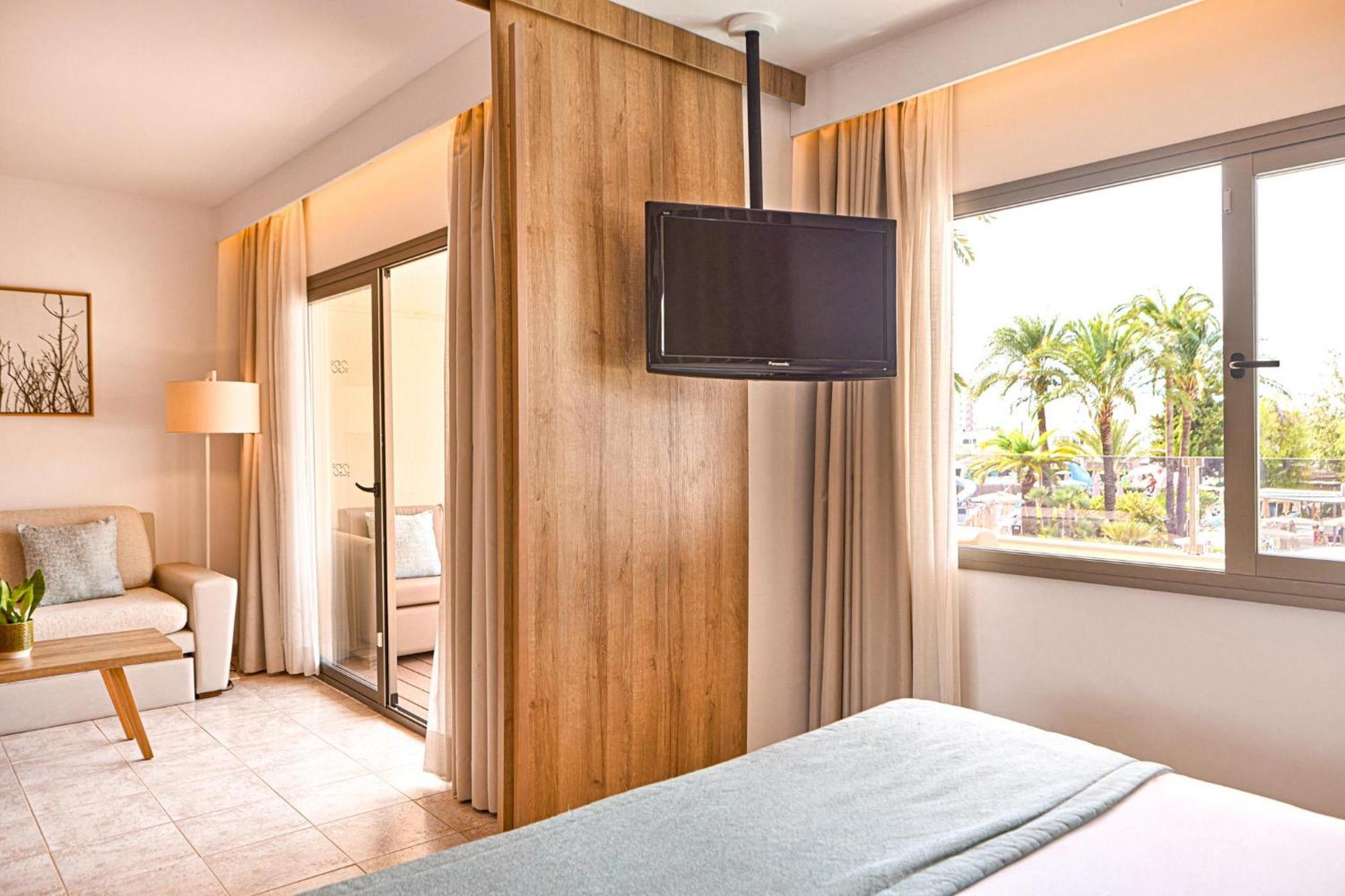 Aparthotel Zafiro Palmanova Exteriér fotografie